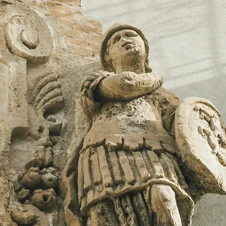 Bed & Breakfast Palazzo Corvino 4*