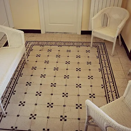 Frühstückspension Palazzo Corvino 3*