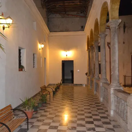 Palazzo Corvino 4*