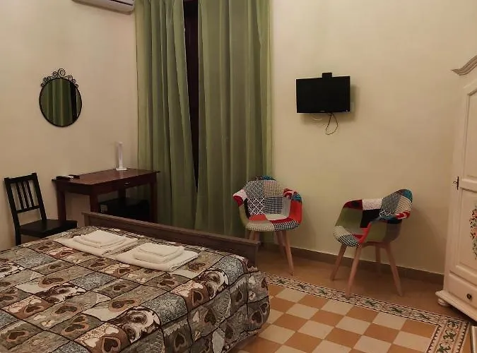 Bed and breakfast Palazzo Corvino 4*